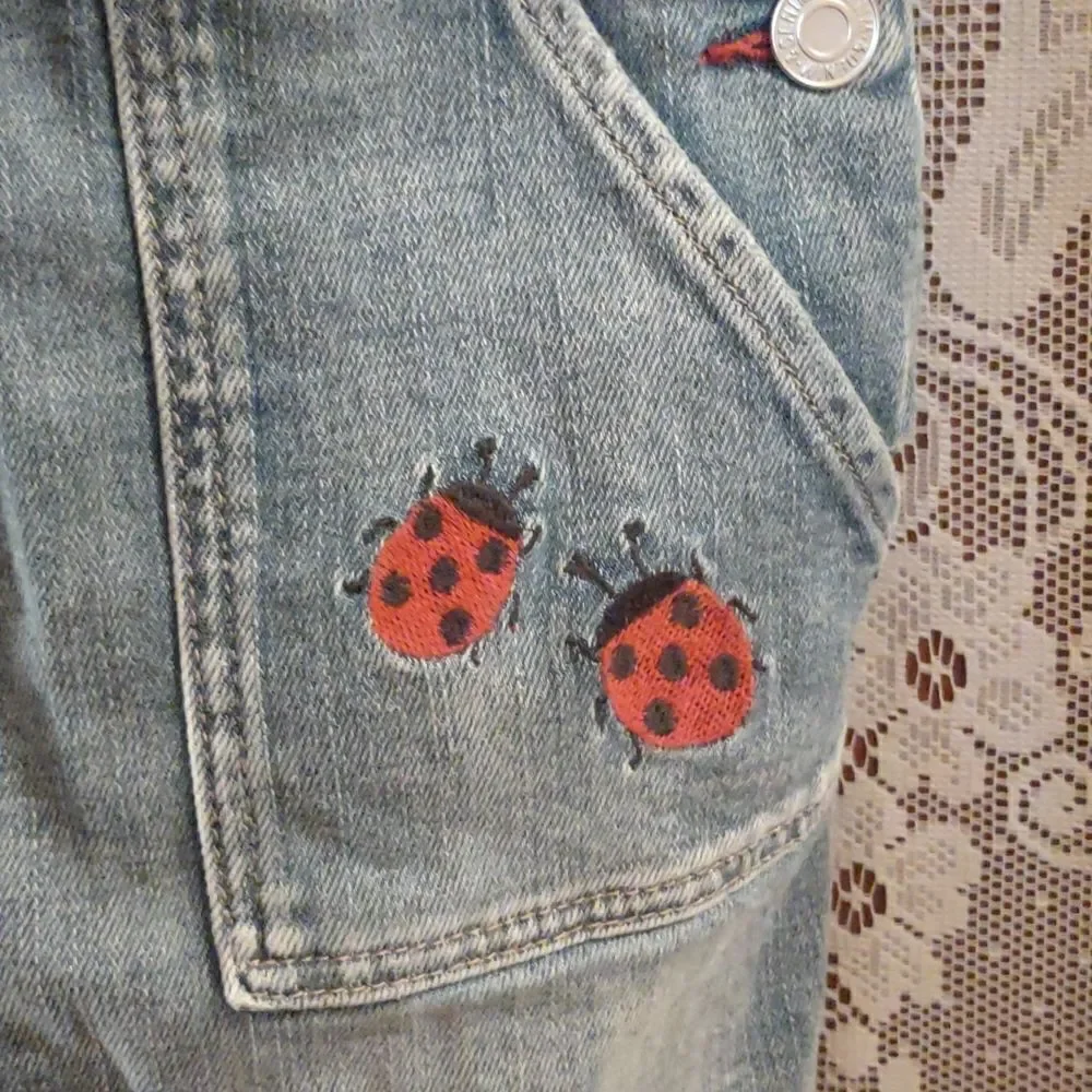 Denim‎ adjustable strap jumper girls size 7-8 red lady bug applique back pockets